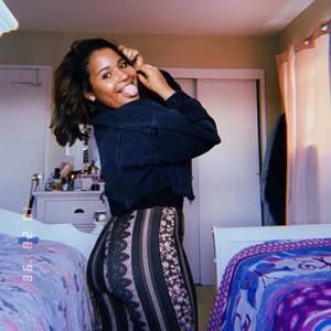 Meet your Posher, Pamela